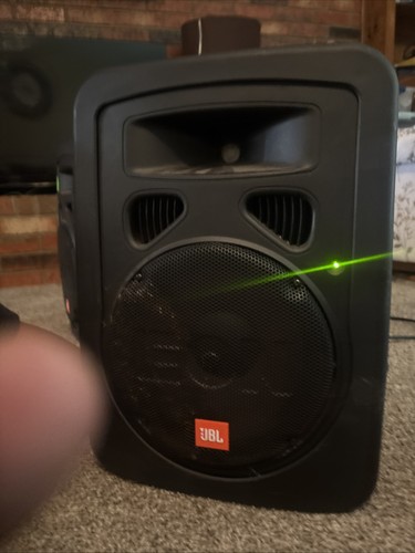 One pair jbl eon - of,